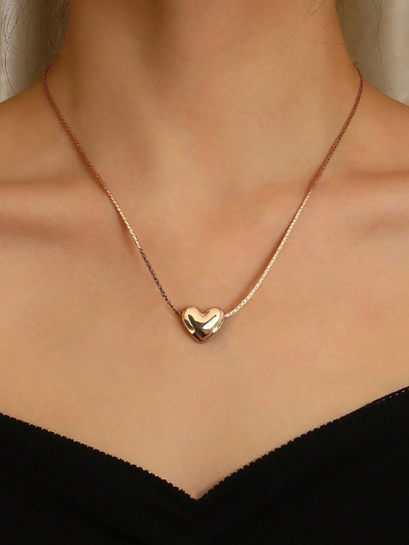 Elegant Heart Pendant Necklace Women