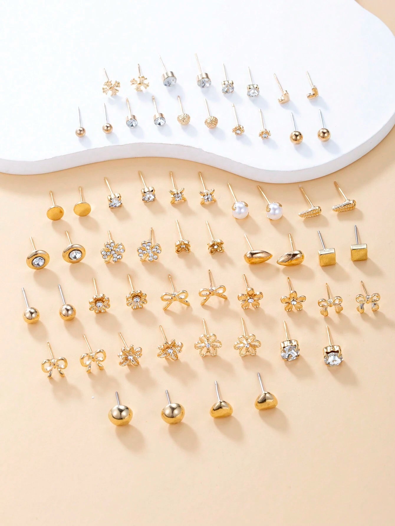 Elegant Rhinestone Stud Earrings Set