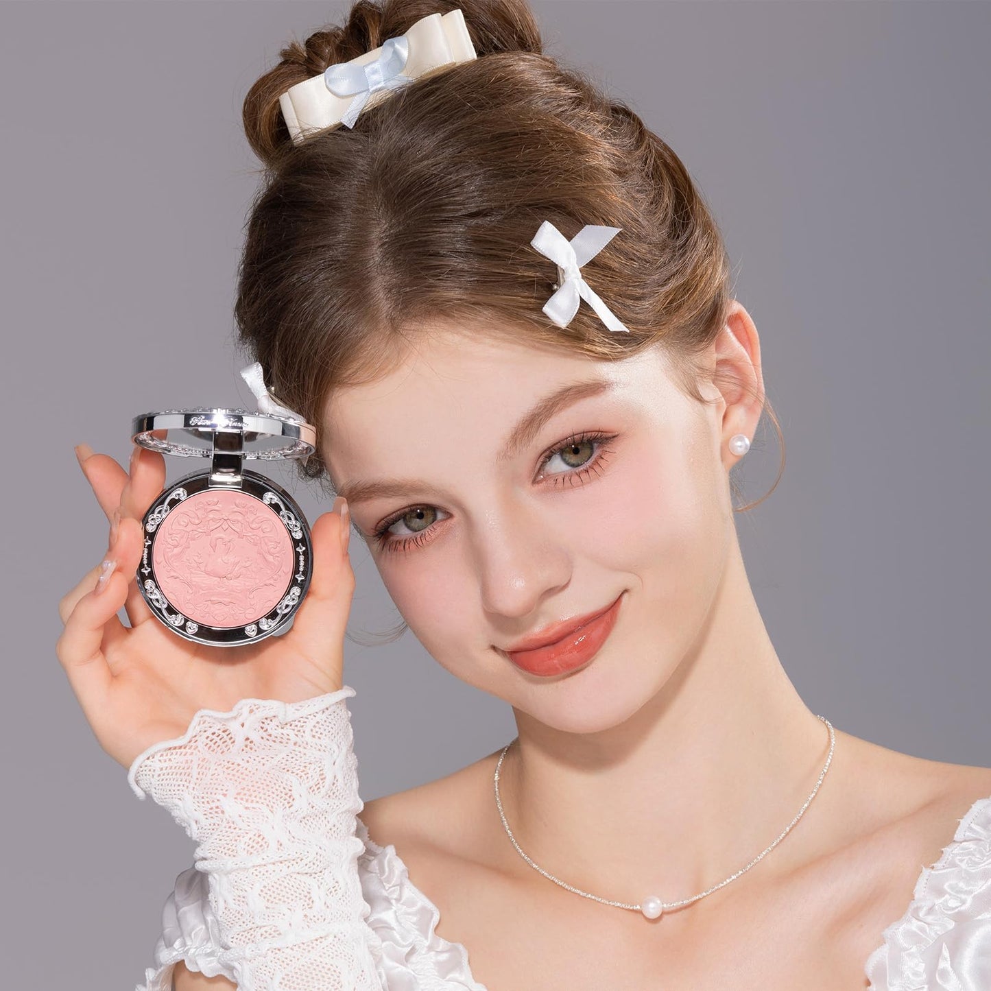 Flower Knows Swan Ballet Embossed Blush,Matte Finish,Buildable & Blendable Makeup Blush for Cheeks,Soft & Long-lasting for Girls & Women(02 Romanticism,5g)