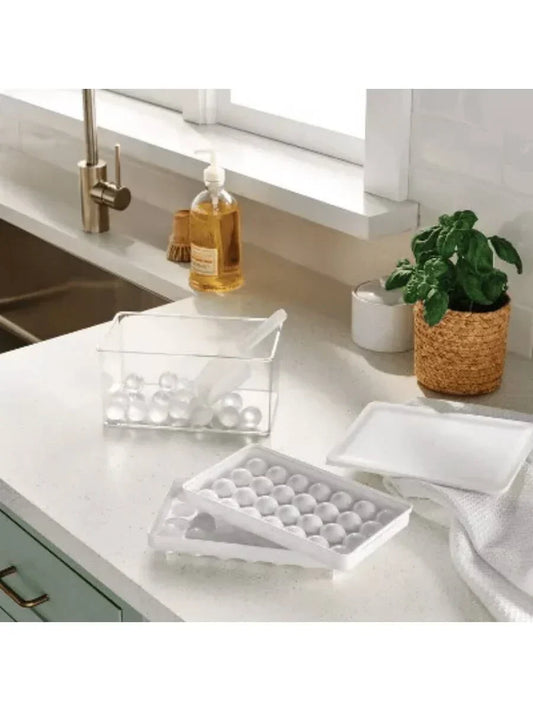 Ice Cube Tray with Lid & Scoop