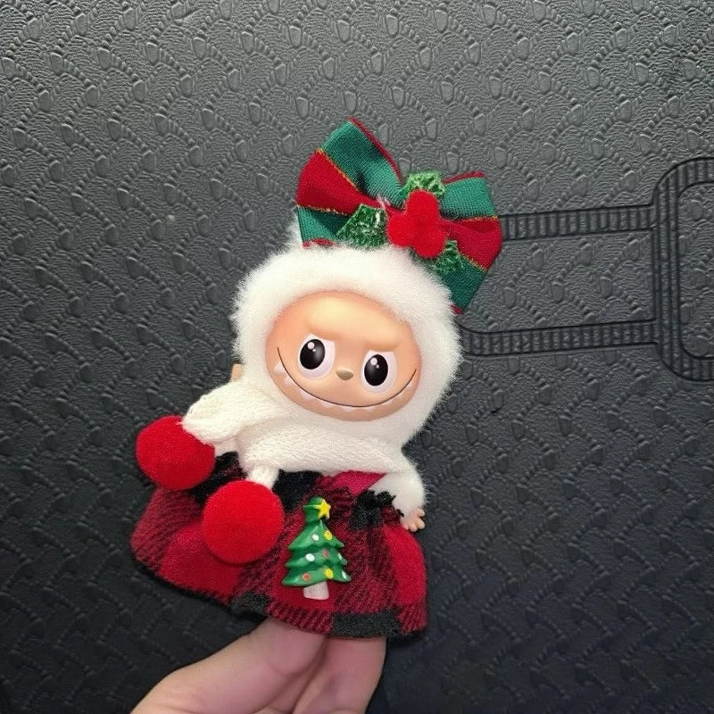 Mini Labubu V4 Christmas Outfit