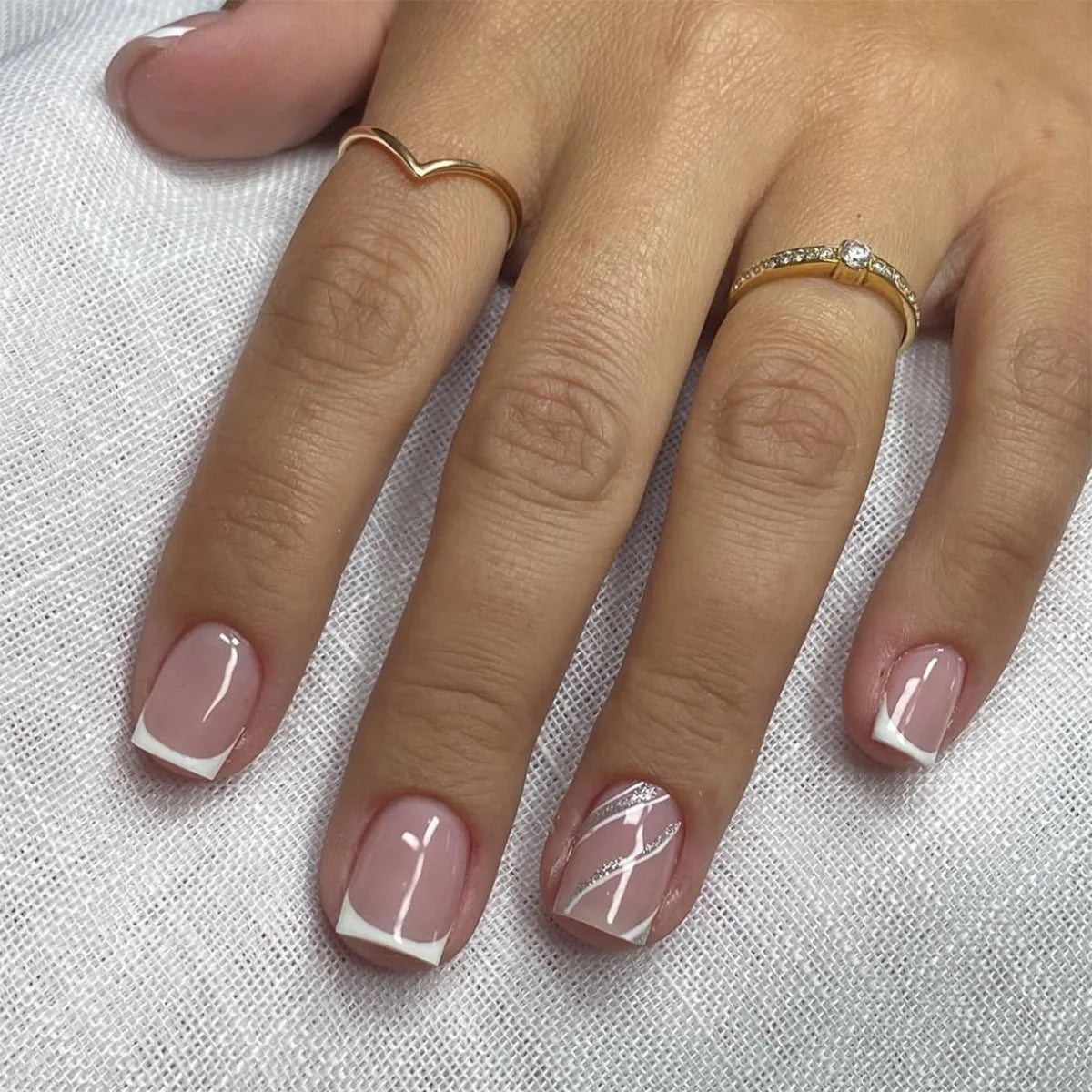 24Pcs Cute Bow Press-On Nails