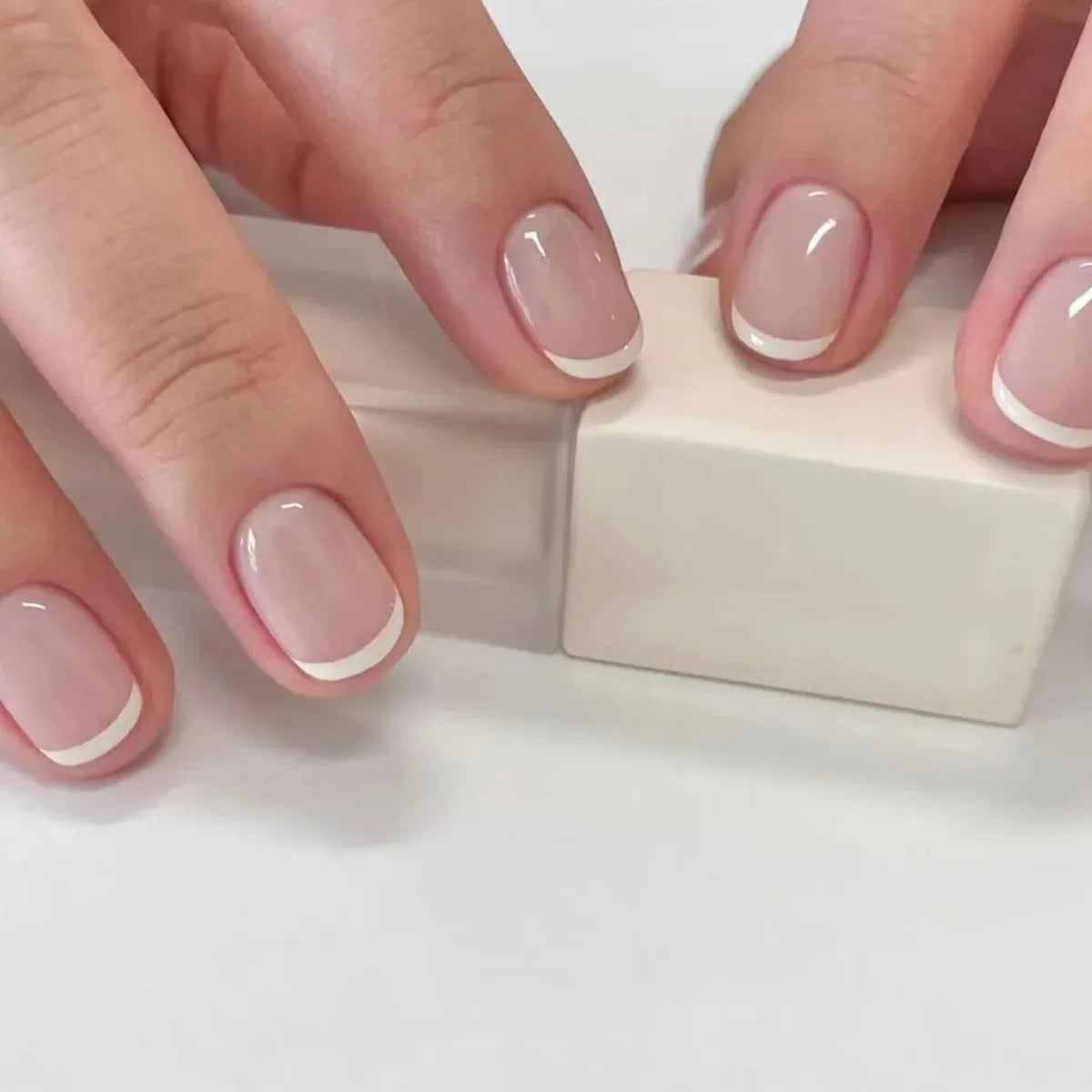 24Pcs Cute Bow Press-On Nails