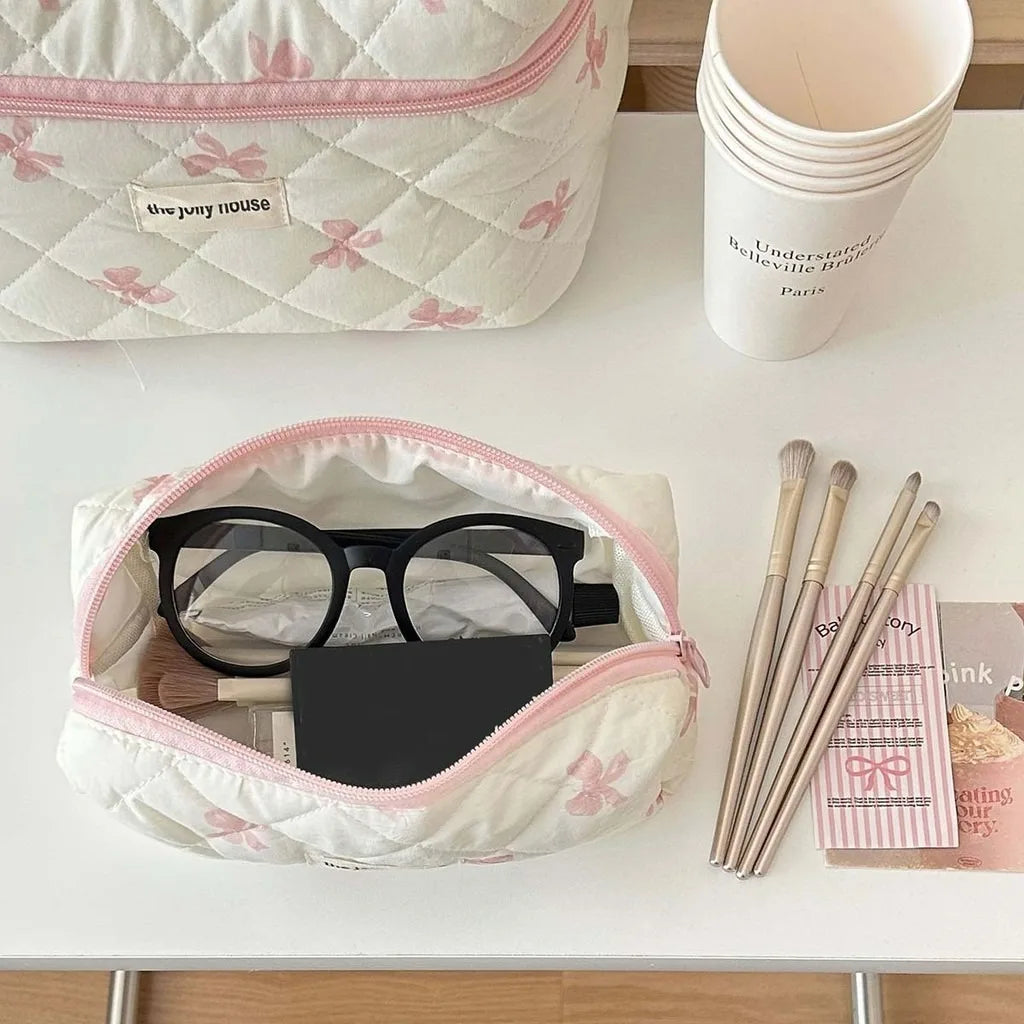 Portable Waterproof Makeup Organizer