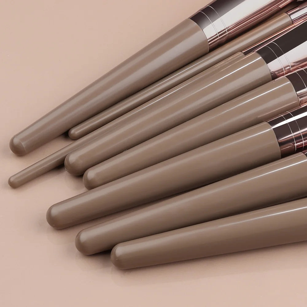 ZSRUNHUI 3–20PCS Fluffy Makeup Brush Set