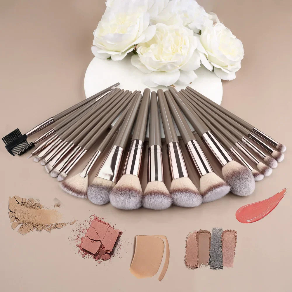 ZSRUNHUI 3–20PCS Fluffy Makeup Brush Set