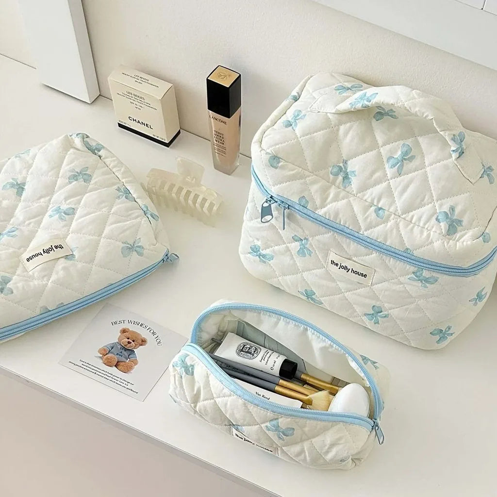 Portable Waterproof Makeup Organizer