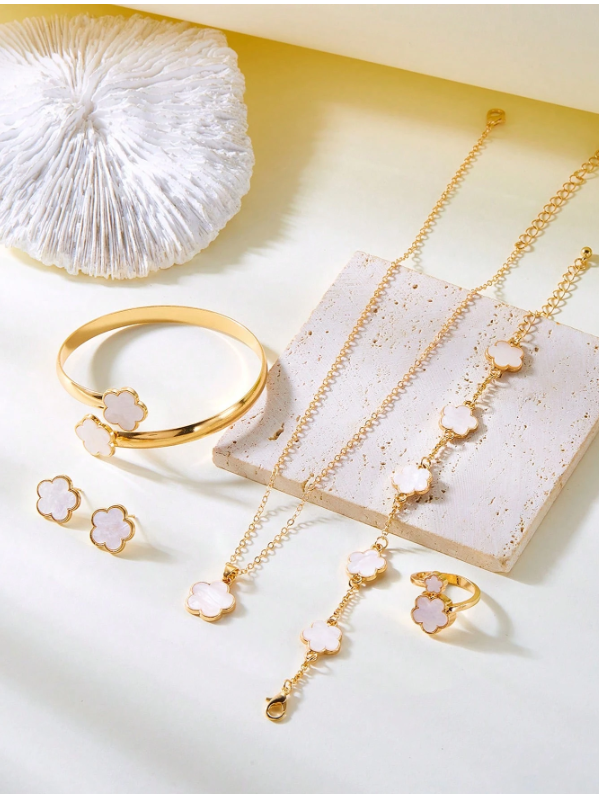 Vintage Gold Plated Jewelry Set