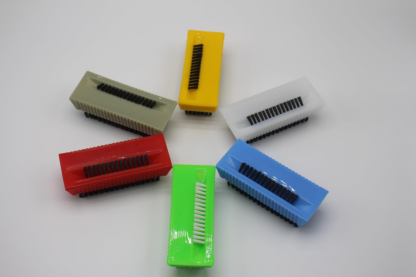 6 Pieces Hand Scrub Brushes for Cleaning Fingernail Nail Brush Soft for Men Non Disposable Scrub Brush Heavy Duty Plastic Cleaning Brushes for Hands Nail Cleaning (6 PCS)