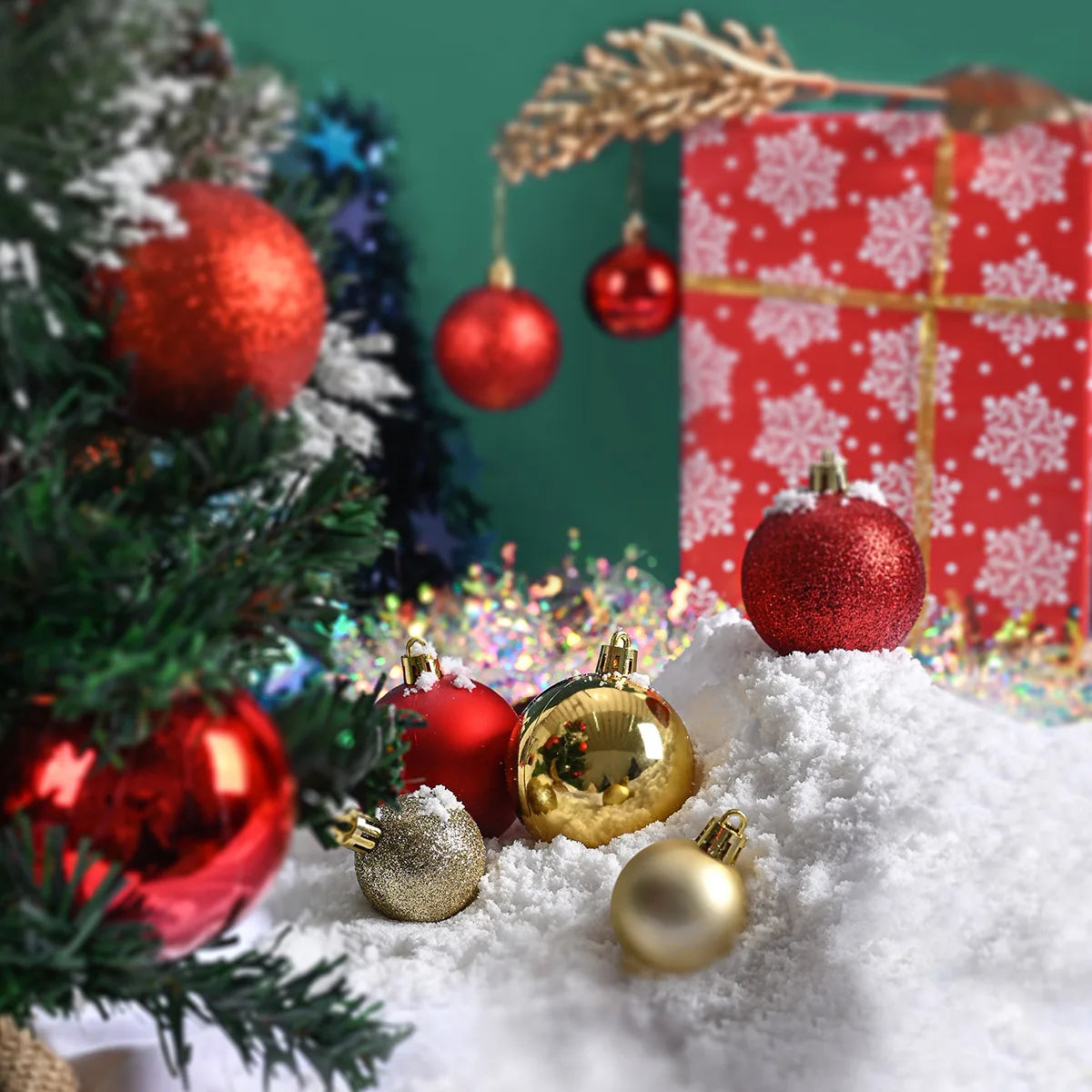 Christmas Tree Hanging Ornament Balls