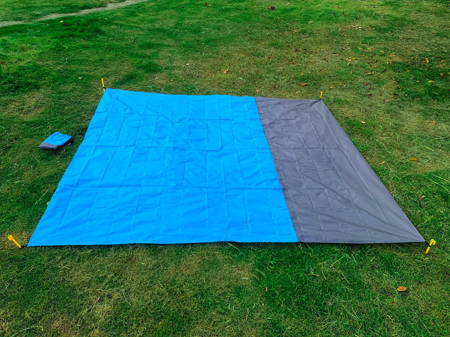 Extra Large Sandproof Beach Mat