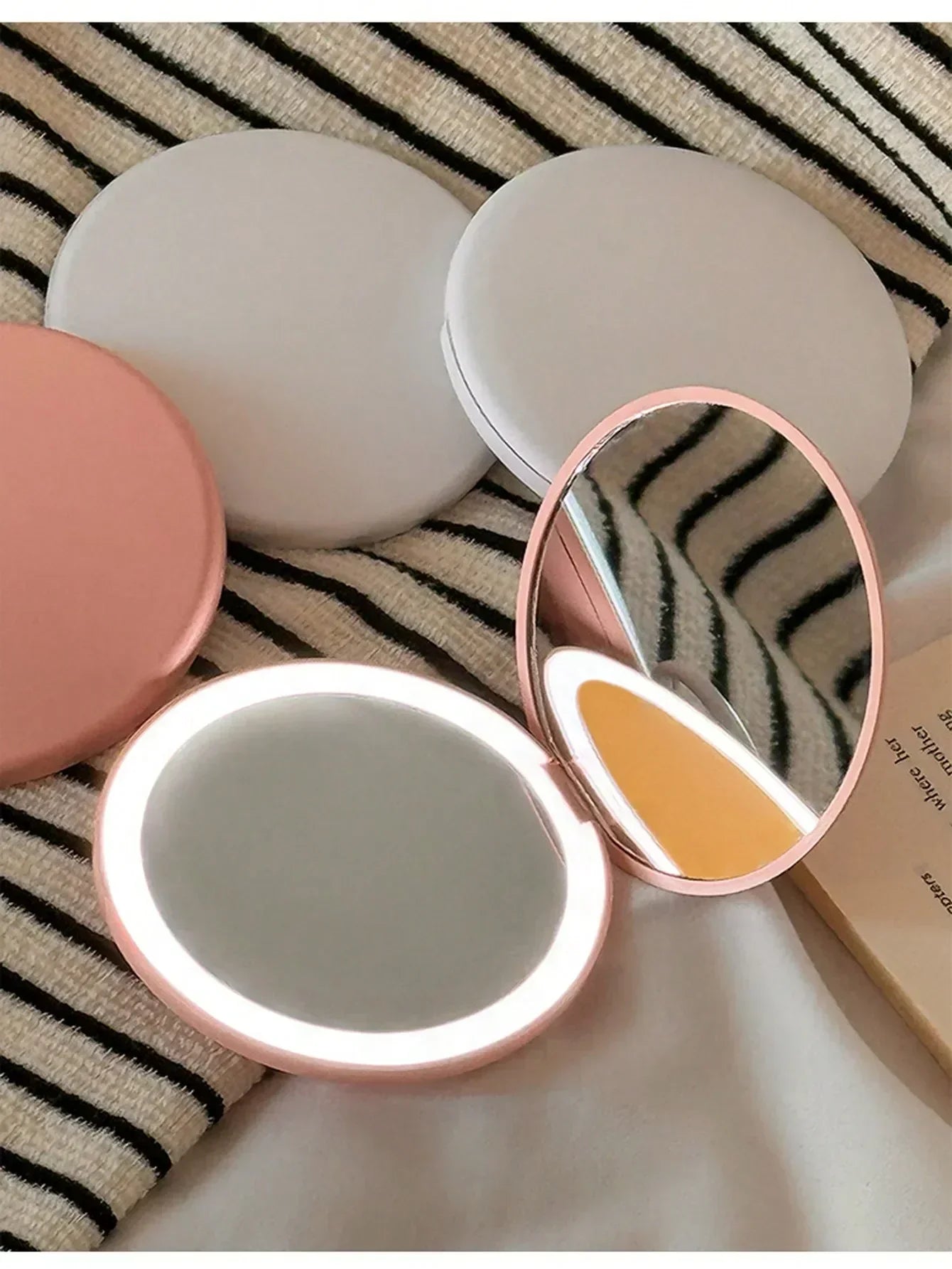LED Foldable Pocket Makeup Mirror